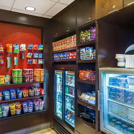 Comfort Inn & Suites Logan International Airport-2