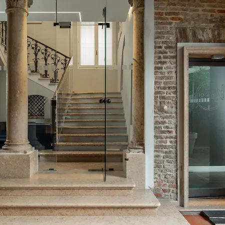 Maxxim Hotel & Loft-2
