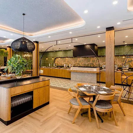 Southern Sun Rosebank, Johannesburg-2
