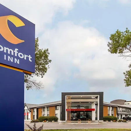 Comfort Inn Montreal - South Brossard-3