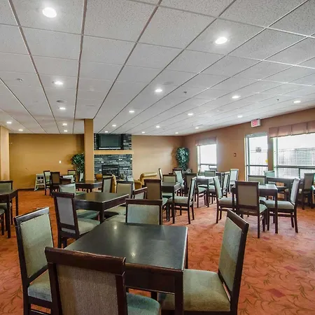 Quality Inn & Suites-3
