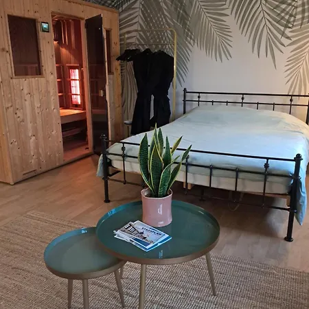 Home Away-2