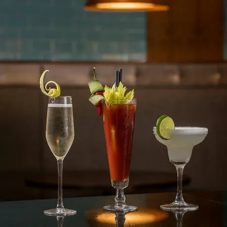 Renaissance London Heathrow Hotel-2