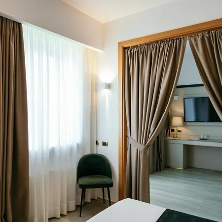 Grand Hotel La Chiusa Di Chietri-3