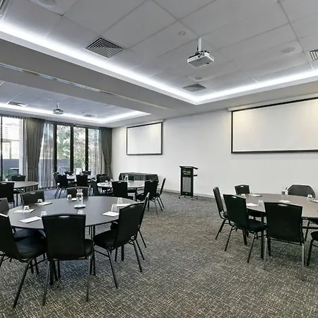 Courtyard By Marriott Brisbane South Bank-2