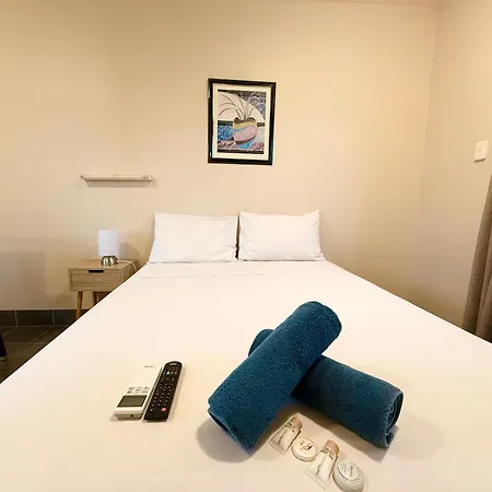 Tropical River Hotel-2