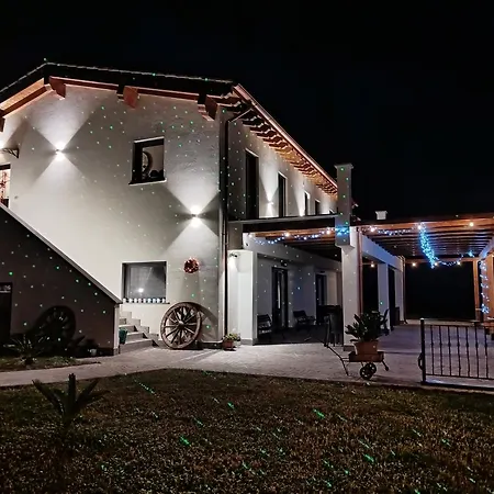 Casale Lisalola-3