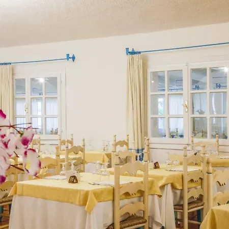 Nicolaus Club Li Cucutti-3