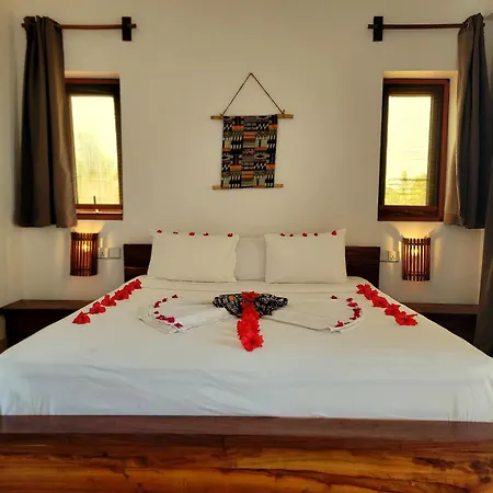 Aluna Beach Apartments-3