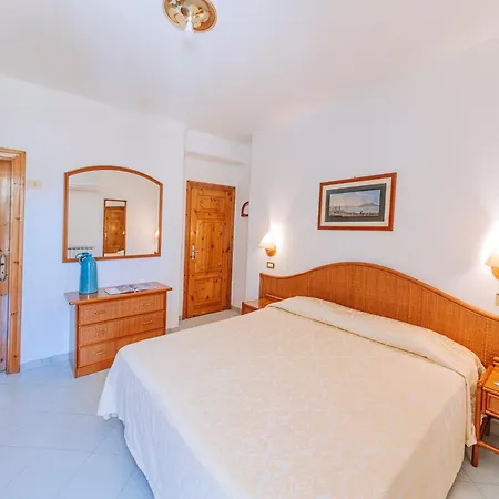 Hotel Grazia Alla Scannella-3