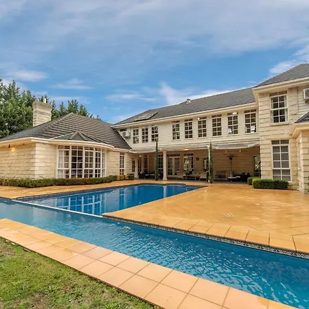 Montfort Manor-3