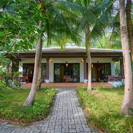 Lang Co Beach Resort-2