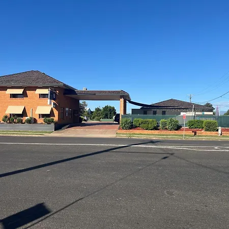 Adelong Motel-2