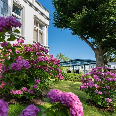 Ostseehotel Villen im Park - ein Rovell Hotel-2