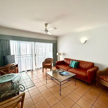 Mid City Luxury Suites-3