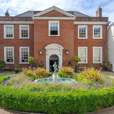 The Assembly House In Central Norwich-3