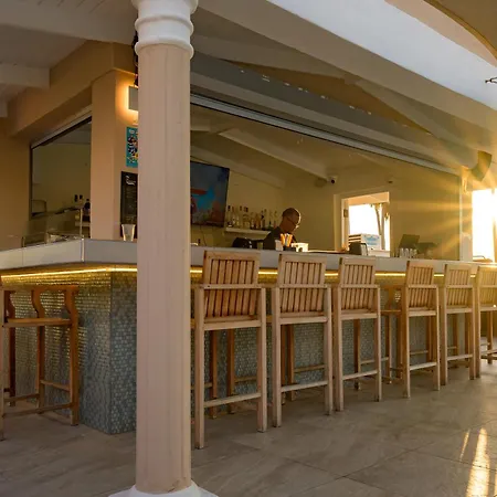 Merakii Seaview Escape Curacao-2