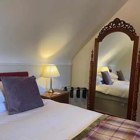Ravenscourt Guest House-2