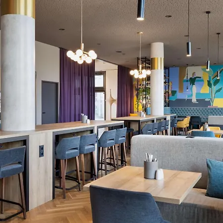 Spark By Hilton Vienna Donaustadt-3