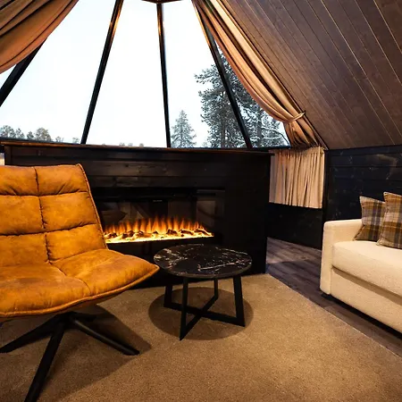 Wilderness Hotel Nellim & Igloos-3