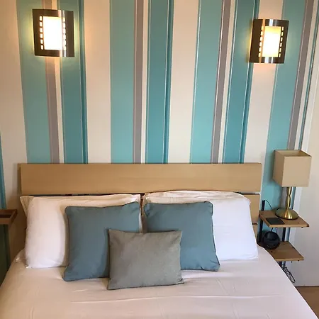 Beaumont House-3