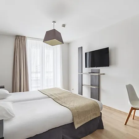 Appart Hotel Odalys City Montpellier Les Occitanes-3