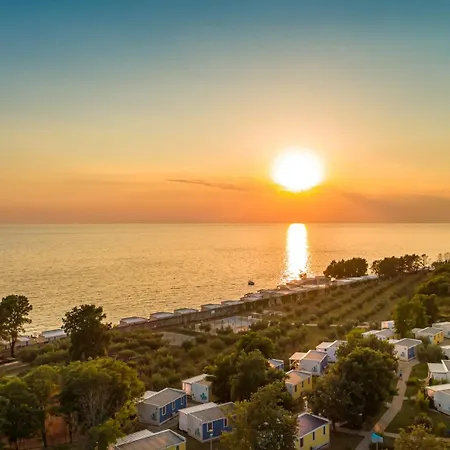 Aminess Planet Camping Maravea Holiday Homes-2