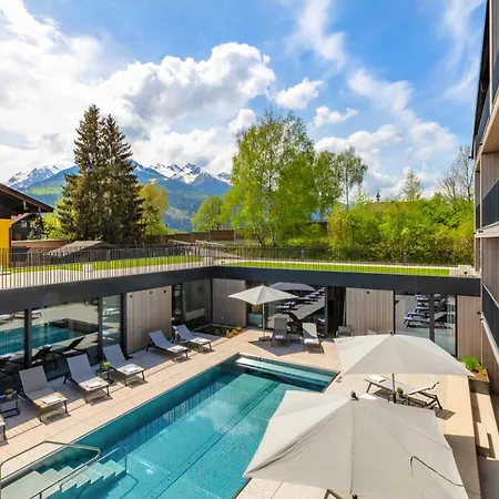 Emma Deluxe Aparthotel, Aircondition, ganzjährig beheizter Außenpool&Skibus direkt vor der Tür-3