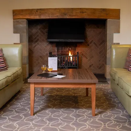 Hellidon Lakes Hotel-2