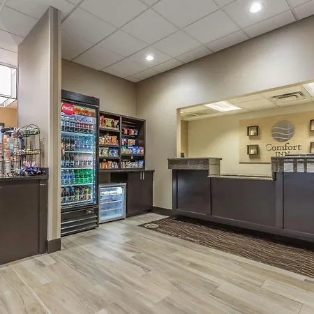 Comfort Inn Alton Near I-255-2