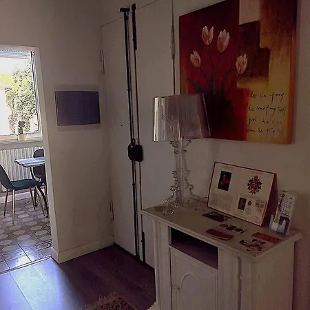 B&B Suite 44-3