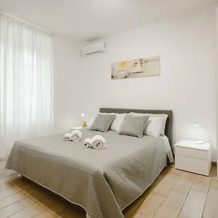 G21 Guest House-3