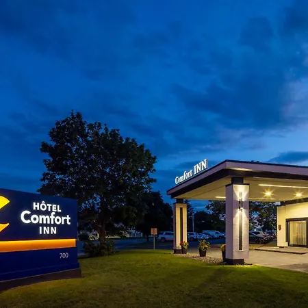 Comfort Inn Montreal Aeroport-3