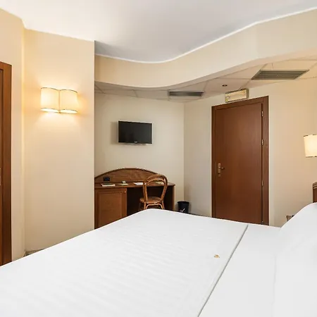 Welcome Hotel-2