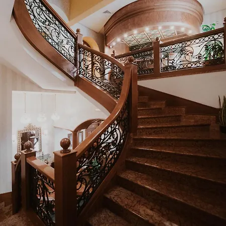 Historic Boutique Hotel Cattaro-3