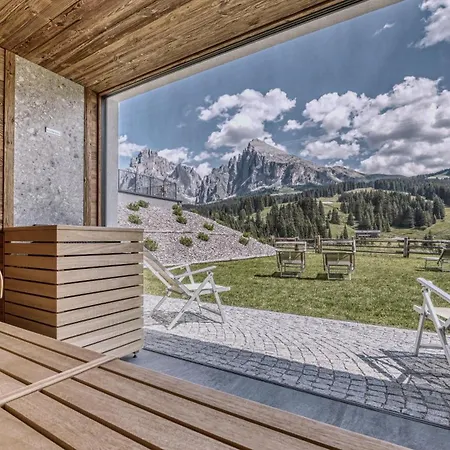 Brunelle Seiser Alm Lodge-3