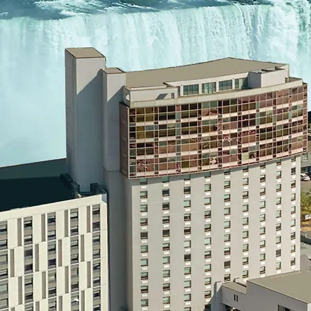 Wyndham Grand Fallsview Hotel-3