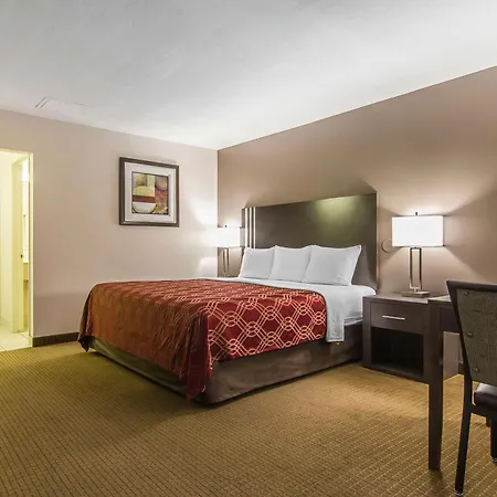 Econo Lodge Inn & Suites-2