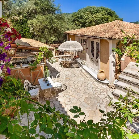 Pavezzo Country Retreat-3
