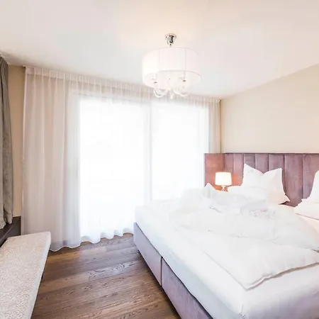 Prunner Luxury Suites - Adults Only-3