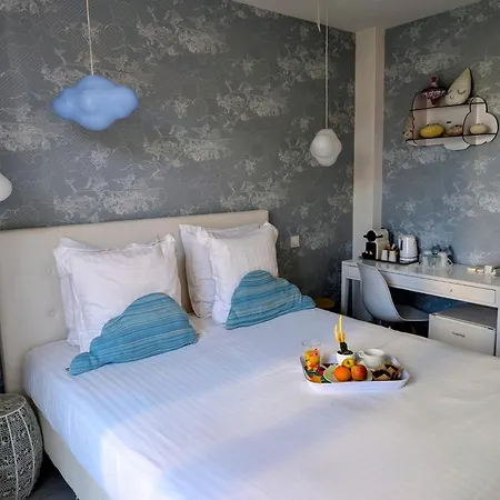 Hotel Mademoiselle-2