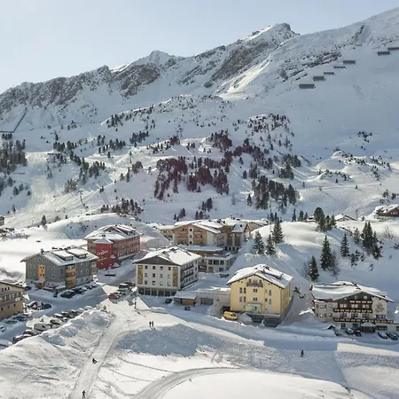 Hotel Alpenland-3