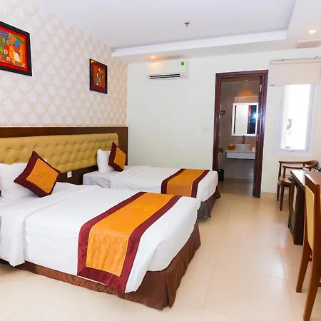 Boss Hotel-2