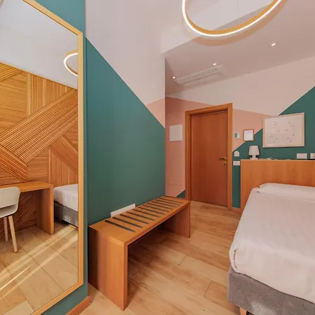 Ophelia Hotel-2