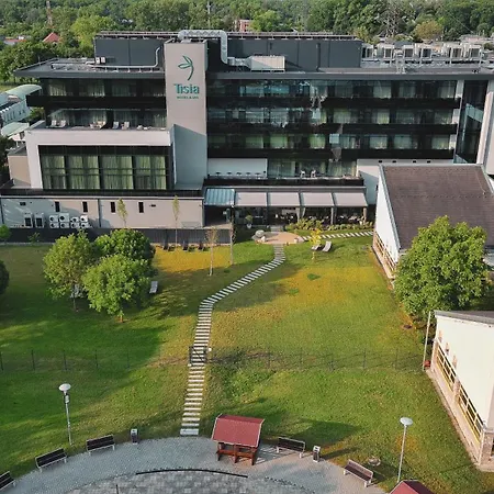 Tisia Hotel & Spa-3