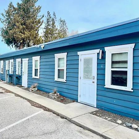 Peachland Beach Resort-3