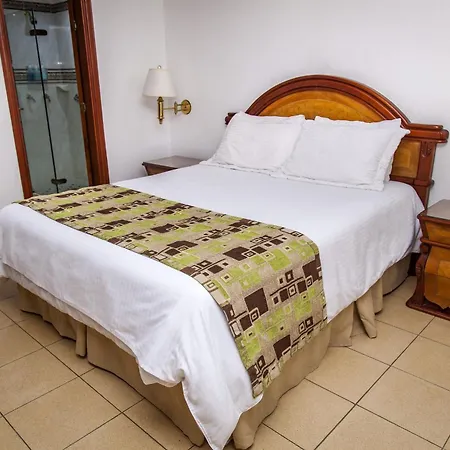 Hotel Casa Laureles-2
