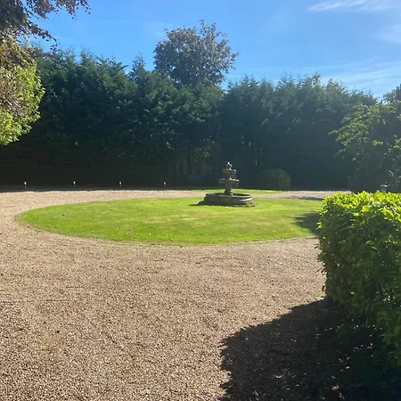 Barncroft Luxury Bed & Breakfast - Top Rated Near Birmingham Nec & Airport-2