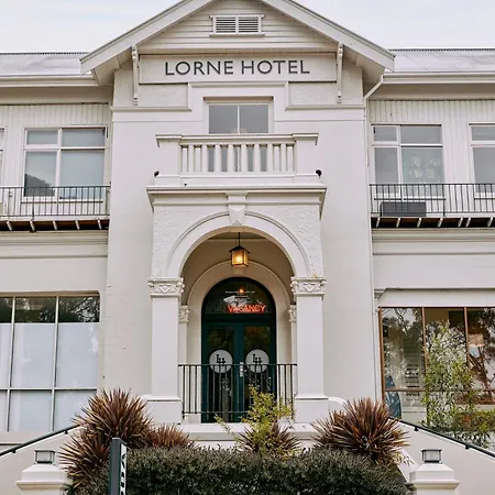 Lorne Hotel-2