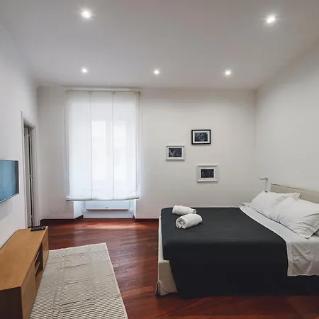 Habitat 42 Roman Stay-3